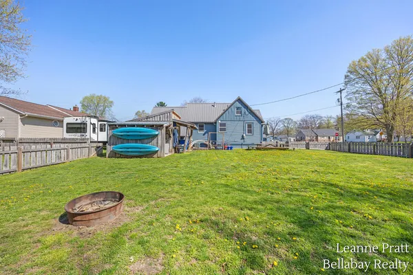 $269,000 | 636 East Colfax Street, Hastings, MI 49058