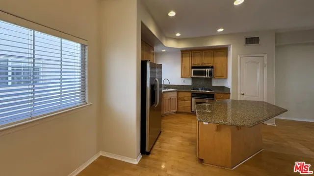 $4,500 | 5730 South Glennie Lane, Unit B, Los Angeles, CA 90016