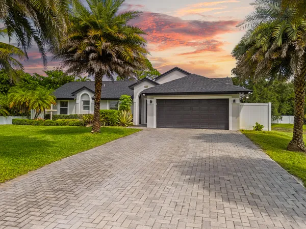 $629,900 | 16857 90th Street North, Loxahatchee, FL 33470