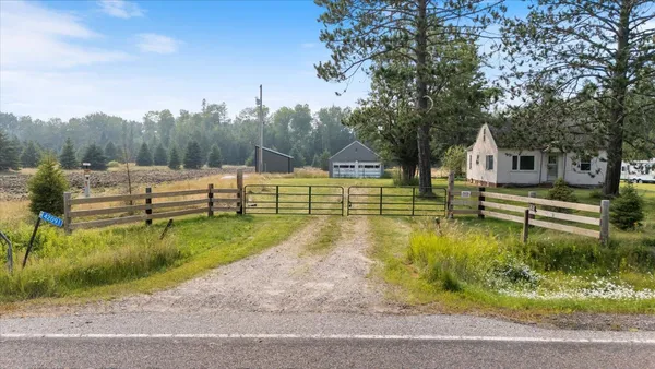 $105,000 | 42091 Highway 65, Nashwauk, MN 55769