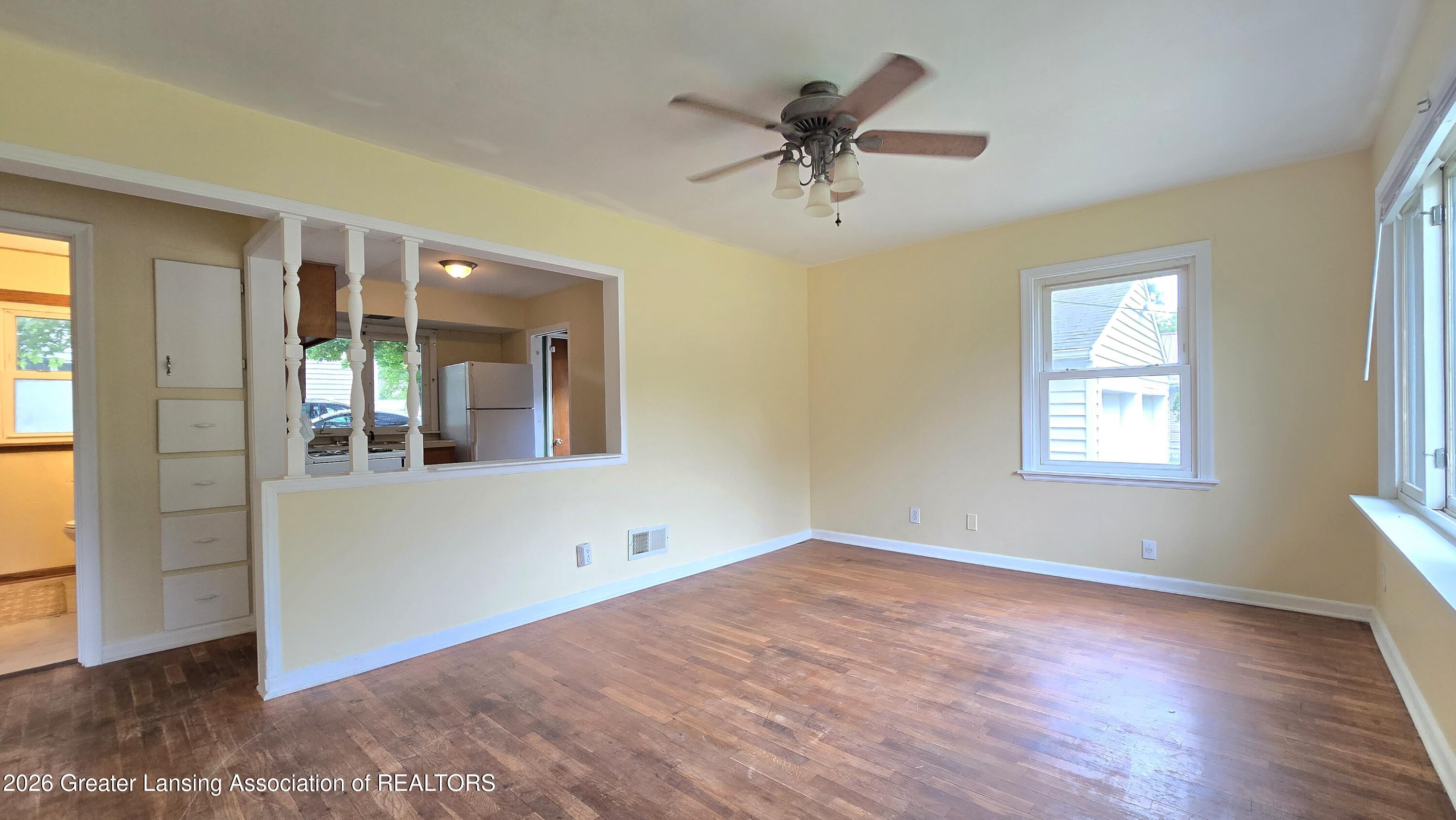 1220 Whyte Street Lansing, MI 48906 - Photo 5 of 22 20260609_100125