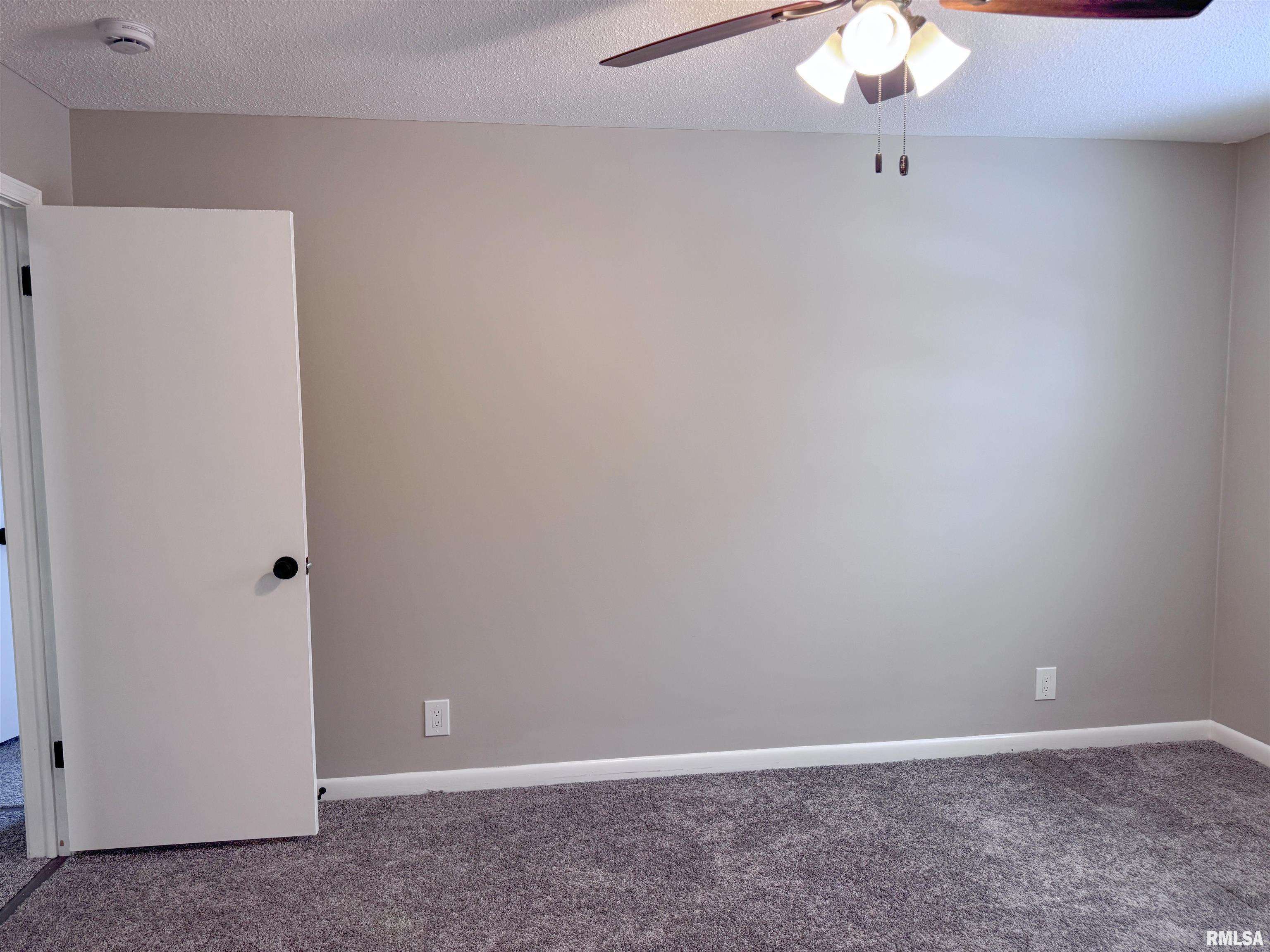 3050 East Fulton Avenue Decatur, IL 62521 - Photo 16 of 36