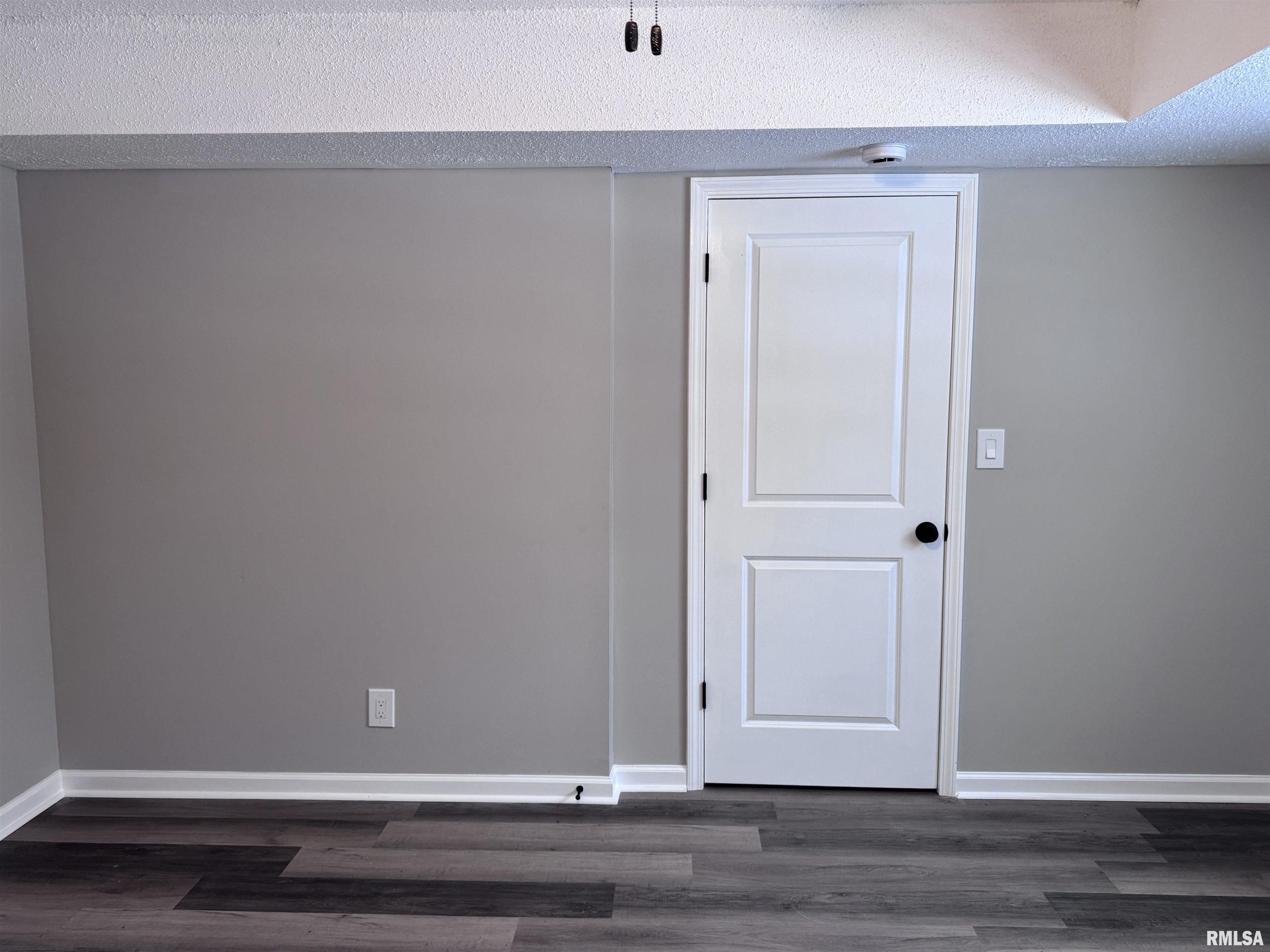 3050 East Fulton Avenue Decatur, IL 62521 - Photo 29 of 36