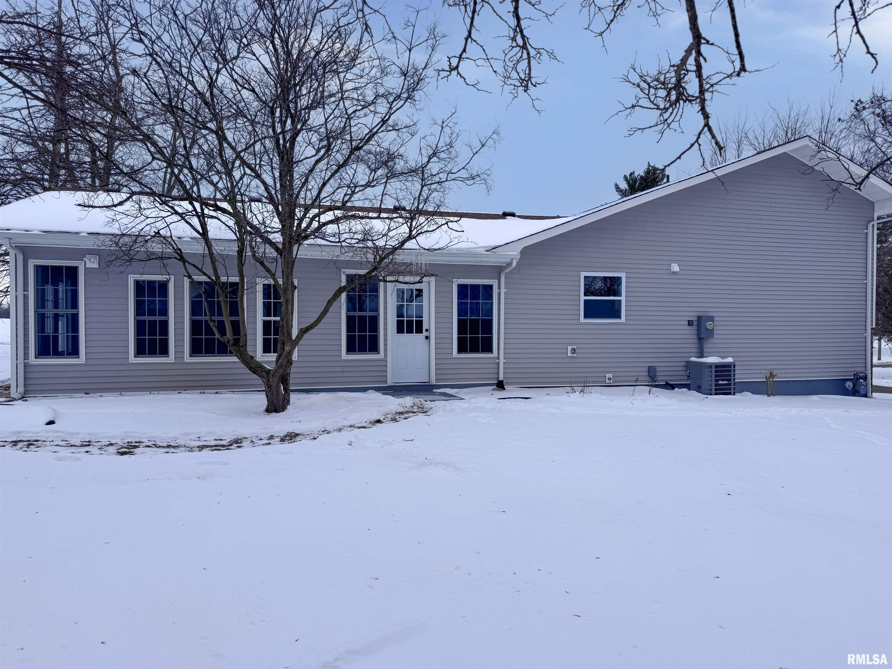 3050 East Fulton Avenue Decatur, IL 62521 - Photo 35 of 36