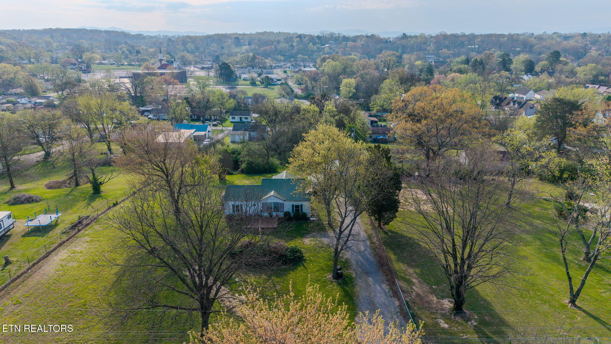 442 Eagleton Road Maryville, TN 37804 - Photo 23 of 26 23-web-or-mls-DJI_20260327094441_0200_D