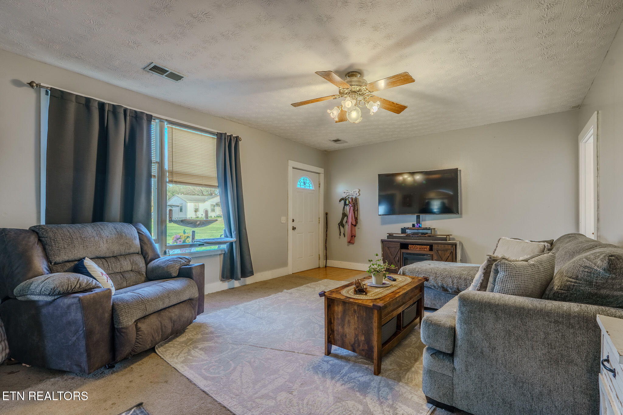 442 Eagleton Road Maryville, TN 37804 - Photo 4 of 26 16-web-or-mls-_DSC6131-HDR