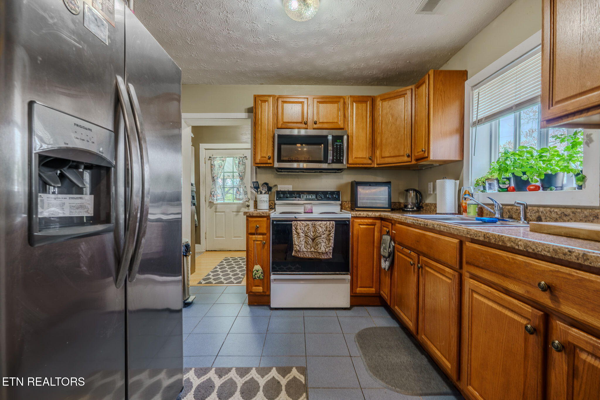 442 Eagleton Road Maryville, TN 37804 - Photo 7 of 26 8-web-or-mls-_DSC6030-HDR