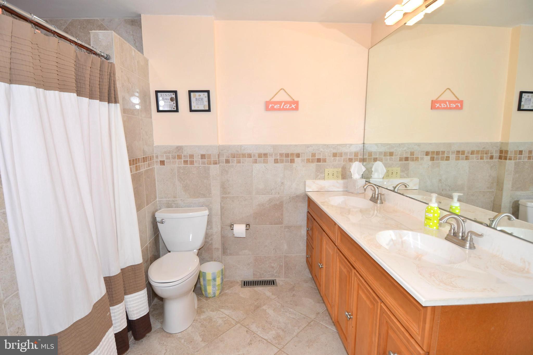 40388 Duke Road Mechanicsville, MD 20659 - Photo 11 of 32 Master Bathroom