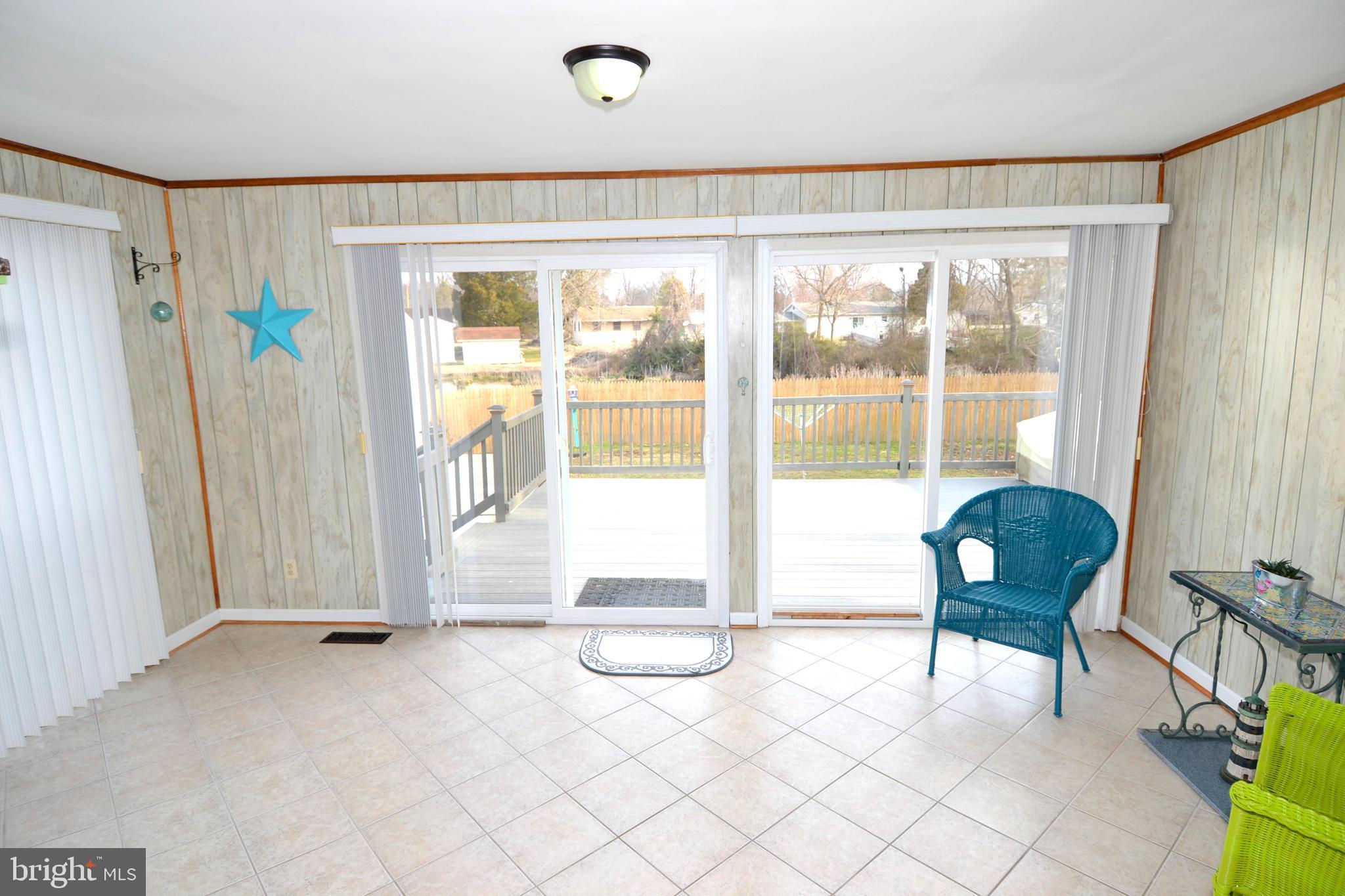 40388 Duke Road Mechanicsville, MD 20659 - Photo 18 of 32 Bright Sunroom