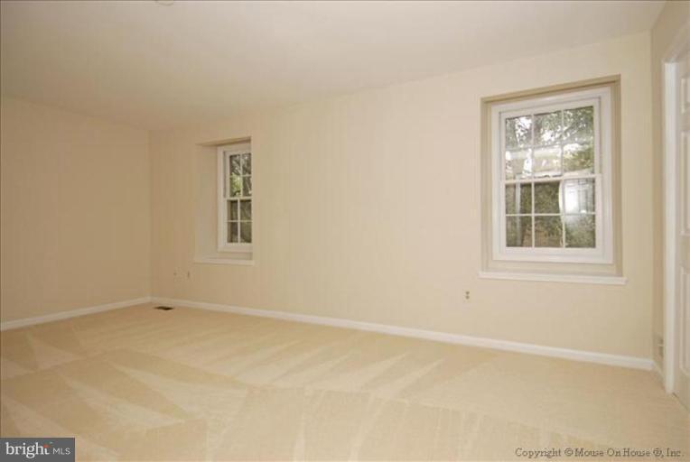 4611 4th Road North Arlington, VA 22203 - Photo 22 of 30 Master Bedroom #3
