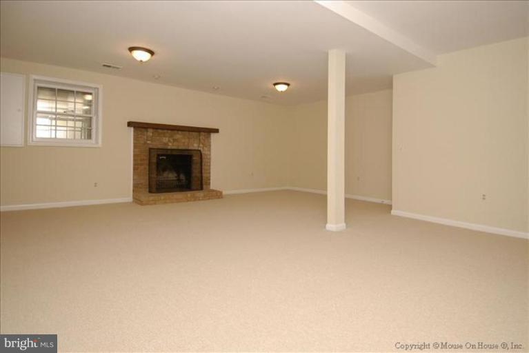 4611 4th Road North Arlington, VA 22203 - Photo 26 of 30 Recreation Room