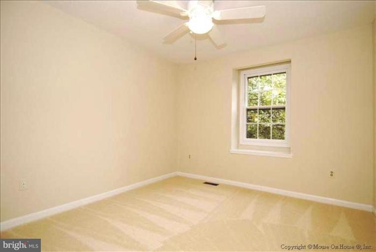 4611 4th Road North Arlington, VA 22203 - Photo 6 of 30 Bedroom #2