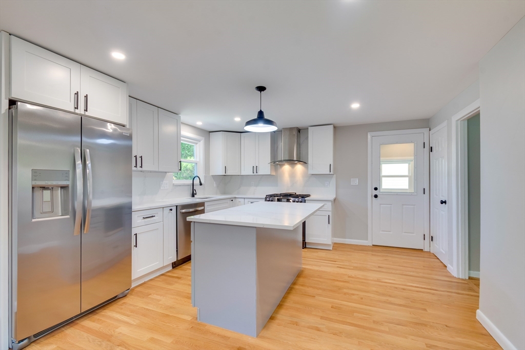 36 Lancaster Road Dedham, MA 02026 - Photo 6 of 18