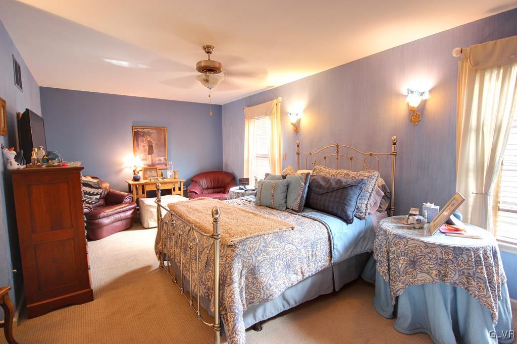 4175 Walter Road Bethlehem, PA 18020 - Photo 14 of 24