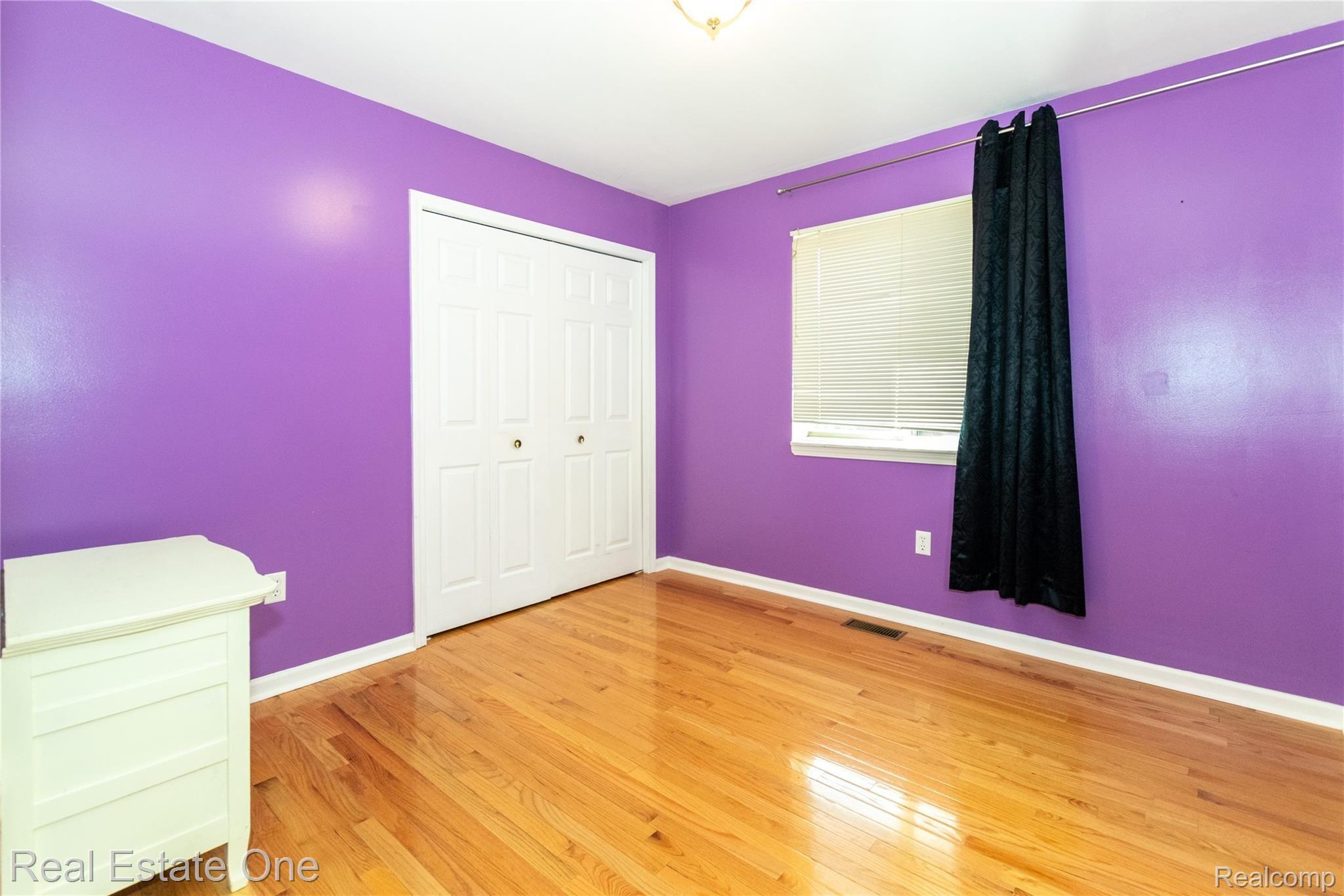 1327 East Auburn Road Rochester, MI 48307 - Photo 13 of 18 Bedroom 2