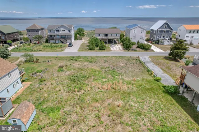 a sign that is on a pole