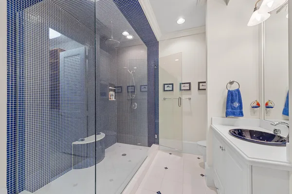 $7,250,000 | 6968 Southeast Harbor Circle, Stuart, FL 34996