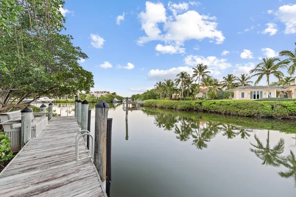 $7,250,000 | 6968 Southeast Harbor Circle, Stuart, FL 34996
