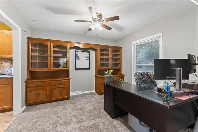 $295,000 | 6761 North Woodland Avenue, Gladstone, MO 64118