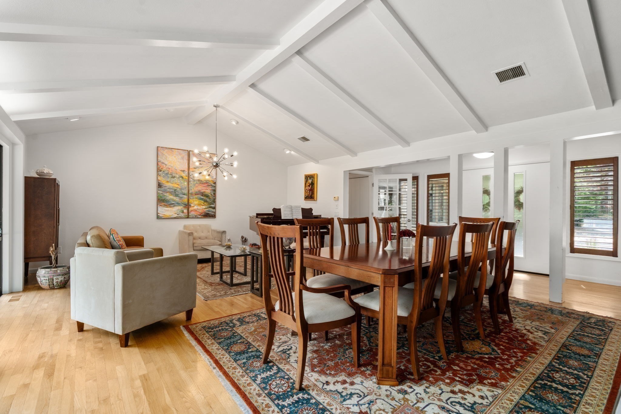 90 Aylesbury Road Worcester, MA 01609 - Photo 10 of 31 Gallery Image 10