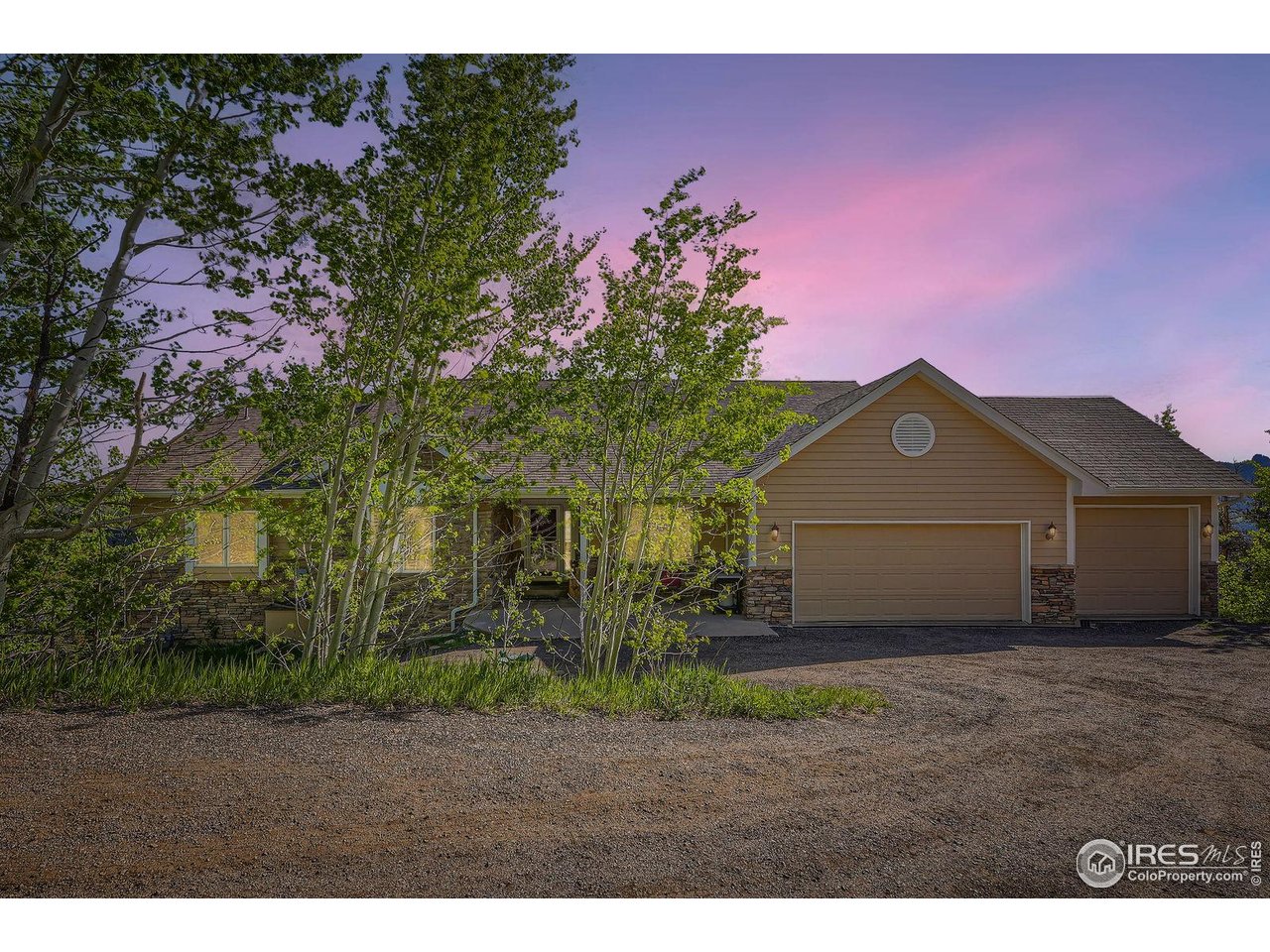 557 Highpoint Circle Black Hawk, CO 80422 - Photo 32 of 32 a view of a yard in front of a house
