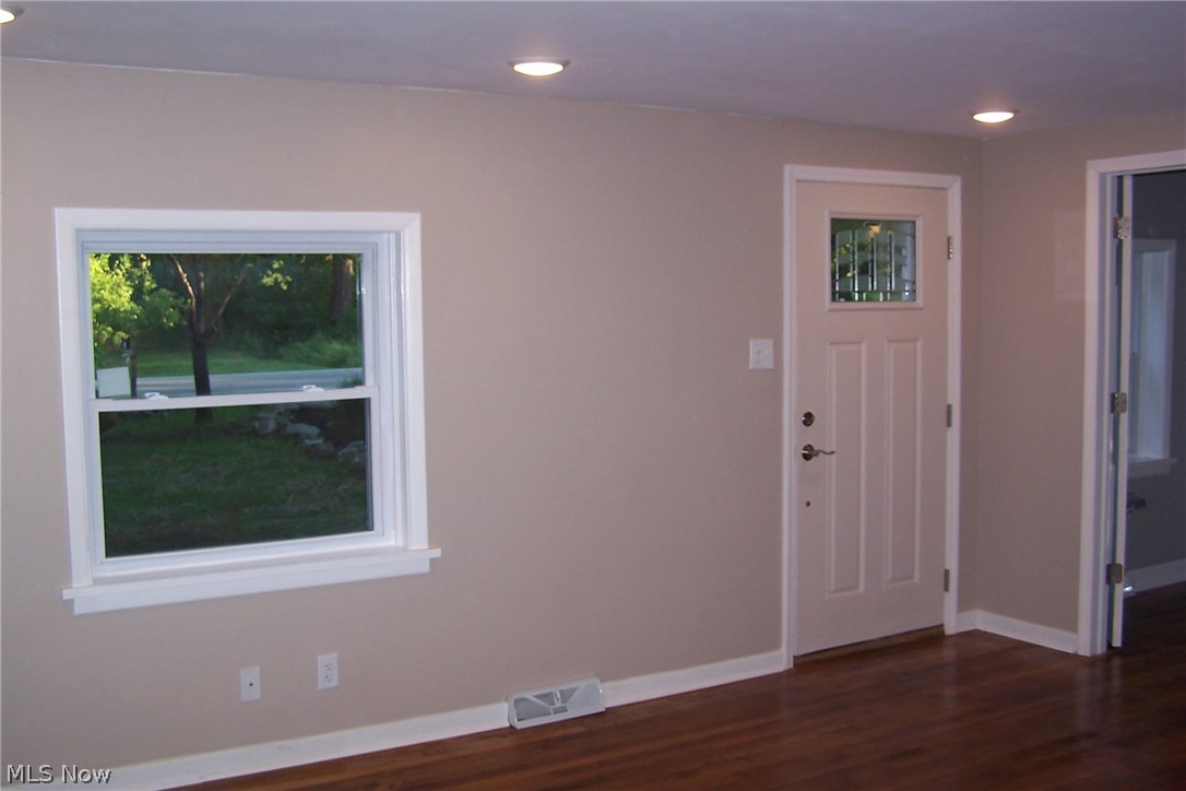 9811 Hoose Road Mentor, OH 44060 - Photo 14 of 16 Gallery Image 14