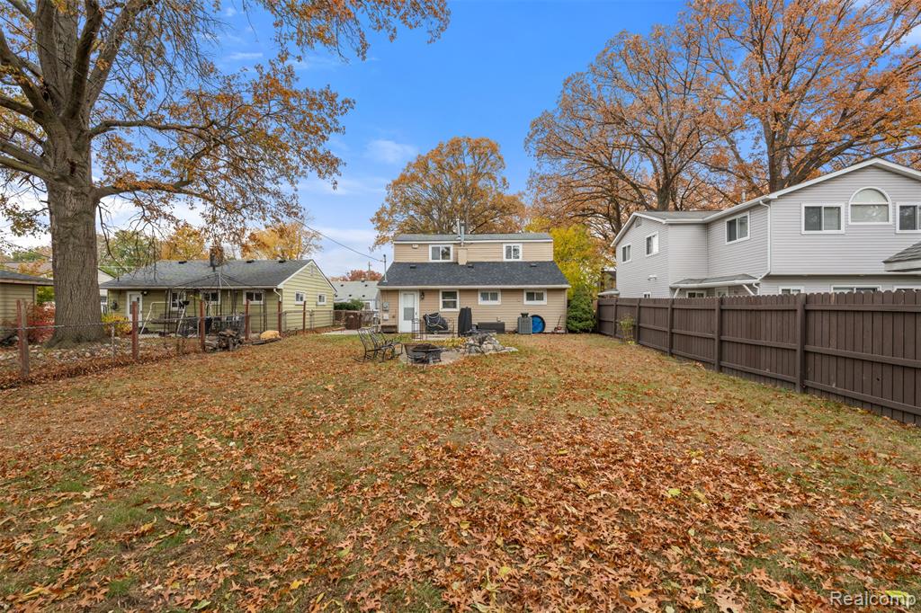 34441 Phyllis Street Wayne, MI 48184 - Photo 21 of 32