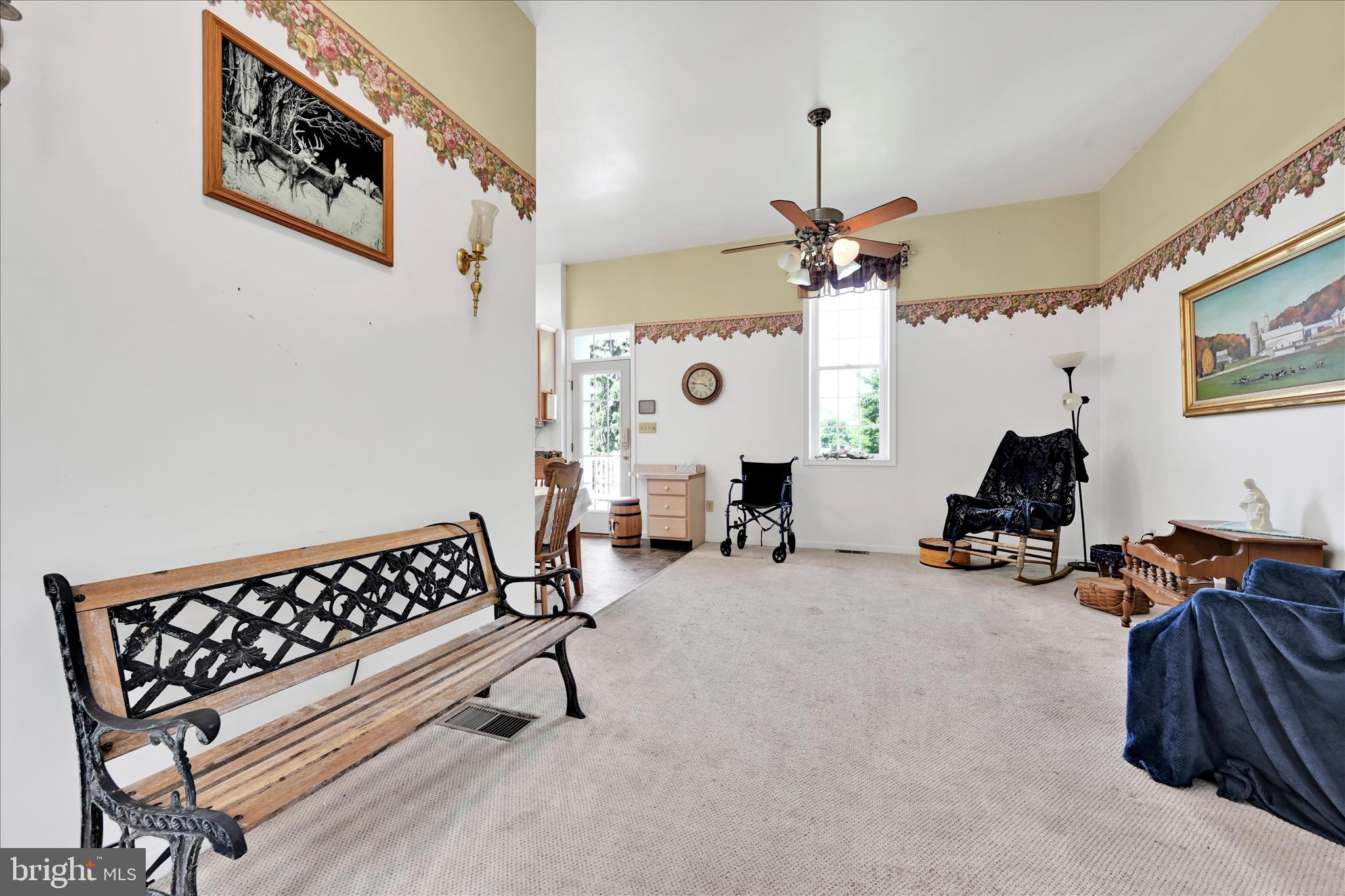 415 Snyder School Road Bernville, PA 19506 - Photo 9 of 38 Living Area