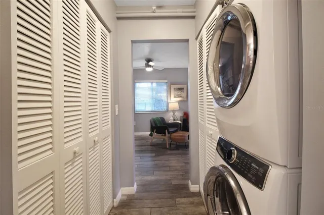 $3,500 | 2124 North Tamiami Trail, Unit 101, Sarasota, FL 34234