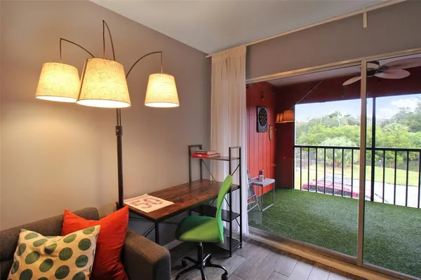 $3,500 | 2124 North Tamiami Trail, Unit 101, Sarasota, FL 34234