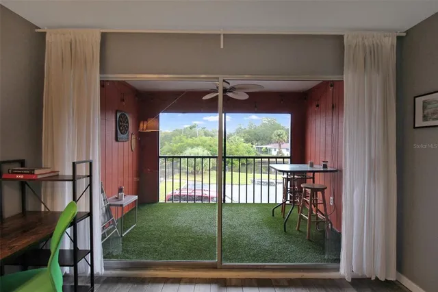 $3,500 | 2124 North Tamiami Trail, Unit 101, Sarasota, FL 34234