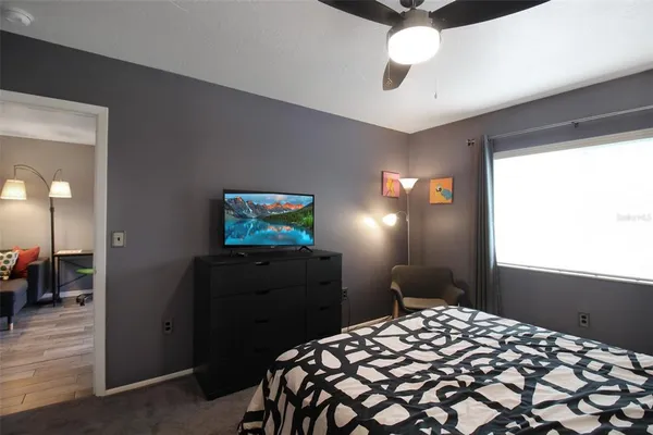 $3,500 | 2124 North Tamiami Trail, Unit 101, Sarasota, FL 34234