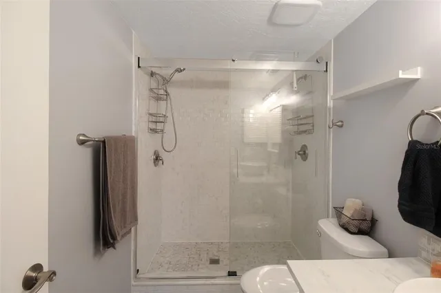 $3,500 | 2124 North Tamiami Trail, Unit 101, Sarasota, FL 34234