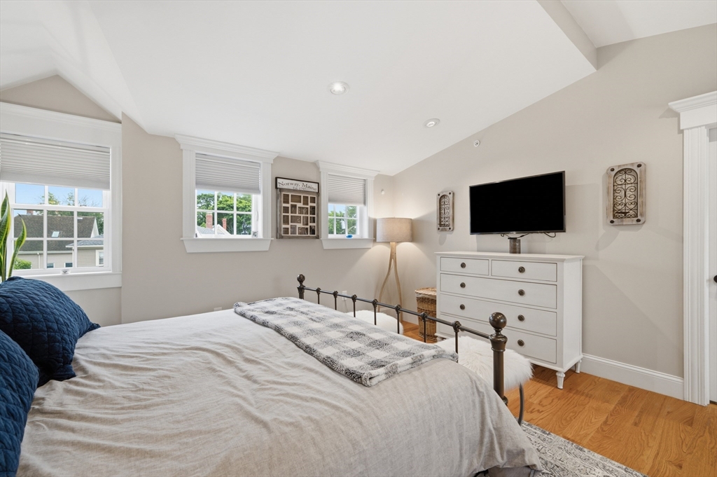106 Bridge Street, Unit 2 Salem, MA 01970 - Photo 23 of 40