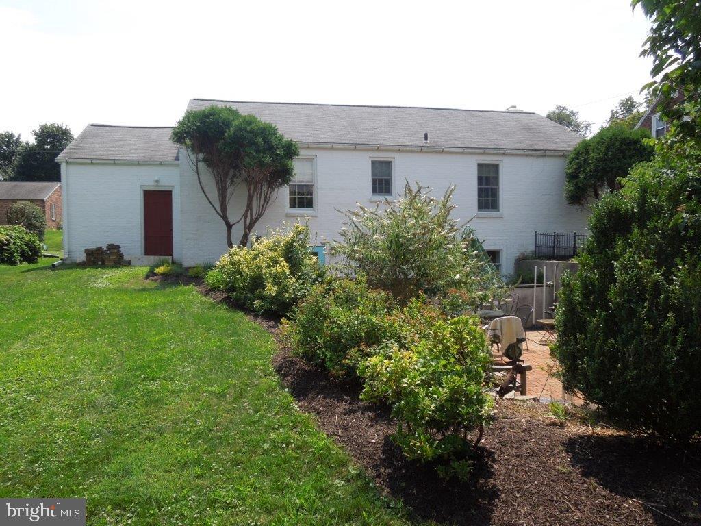 1139 Ruxton Road York, PA 17403 - Photo 31 of 37 Gallery Image 31