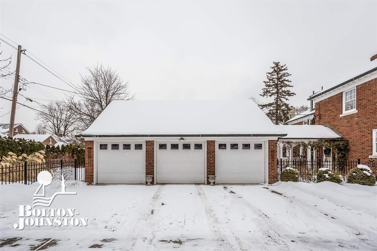 1103 Devonshire Road Grosse Pointe Park, MI 48230 - Photo 48 of 61