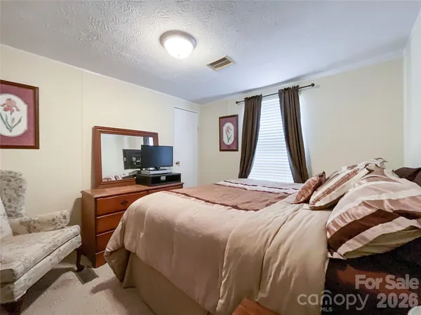 $350,000 | 2329 Dolan Lane, Liberty Hill, SC 29074