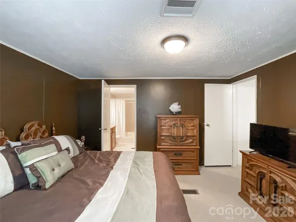 $350,000 | 2329 Dolan Lane, Liberty Hill, SC 29074