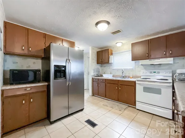 $350,000 | 2329 Dolan Lane, Liberty Hill, SC 29074