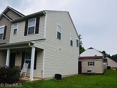 1797 Windcrest Road Asheboro, NC 27203 - Photo 5 of 19 Gallery Image 5