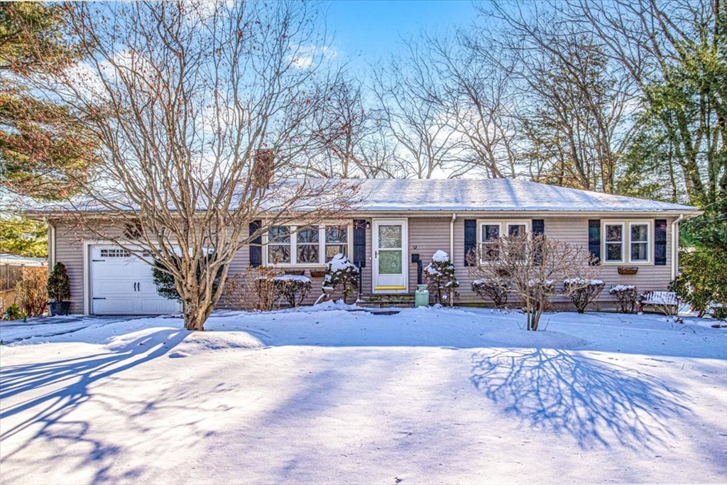 52 Hemlock Street Walpole, MA 02032 - Photo 1 of 36 Gallery Image 1