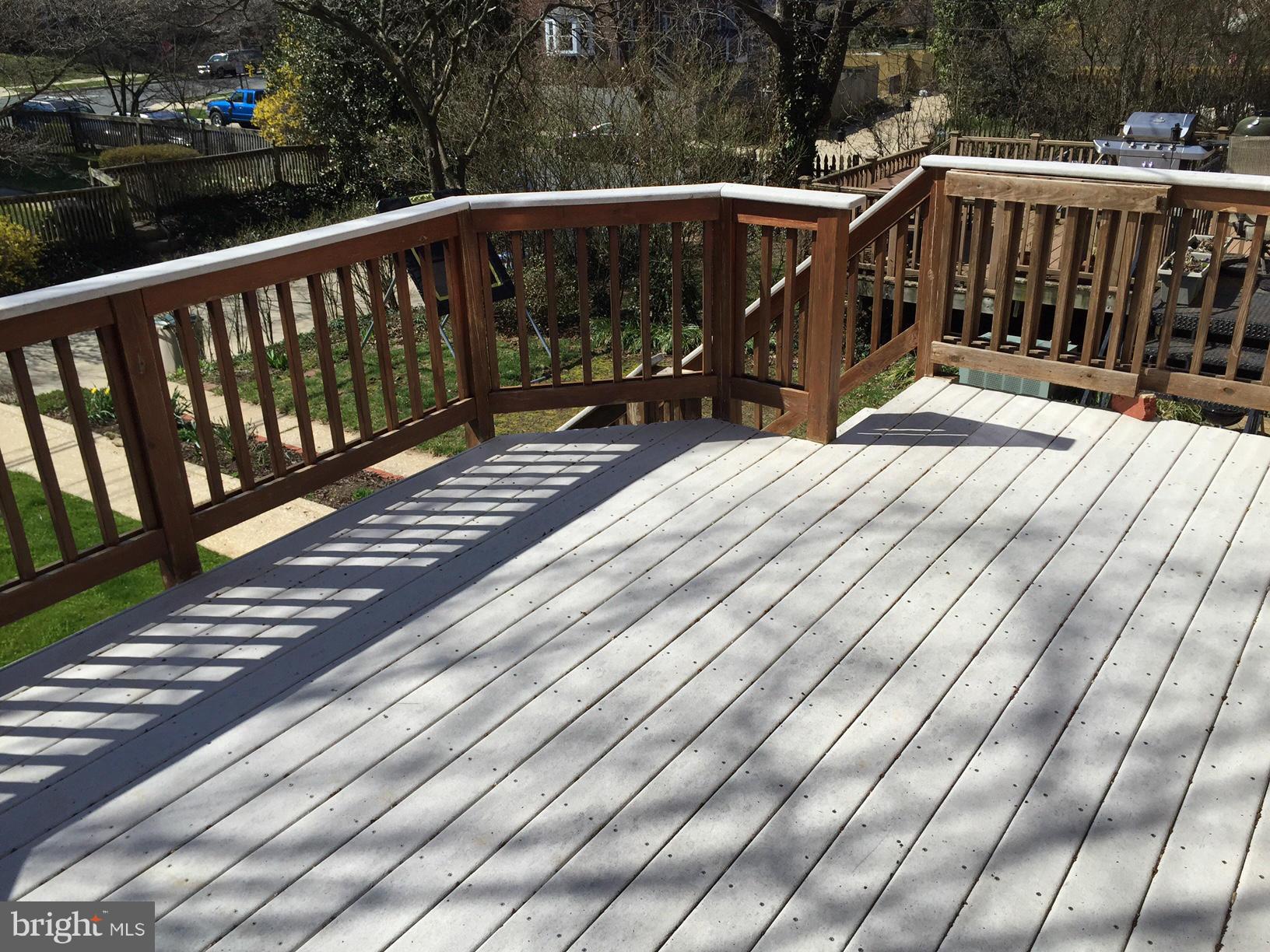 207 Stanmore Road Baltimore, MD 21212 - Photo 5 of 7 a view of wooden deck