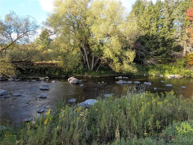 $84,900 | 2024 E Road, Leyden, NY 13309