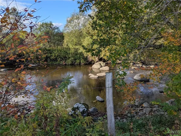 $77,500 | 2024 E Road, Leyden, NY 13309