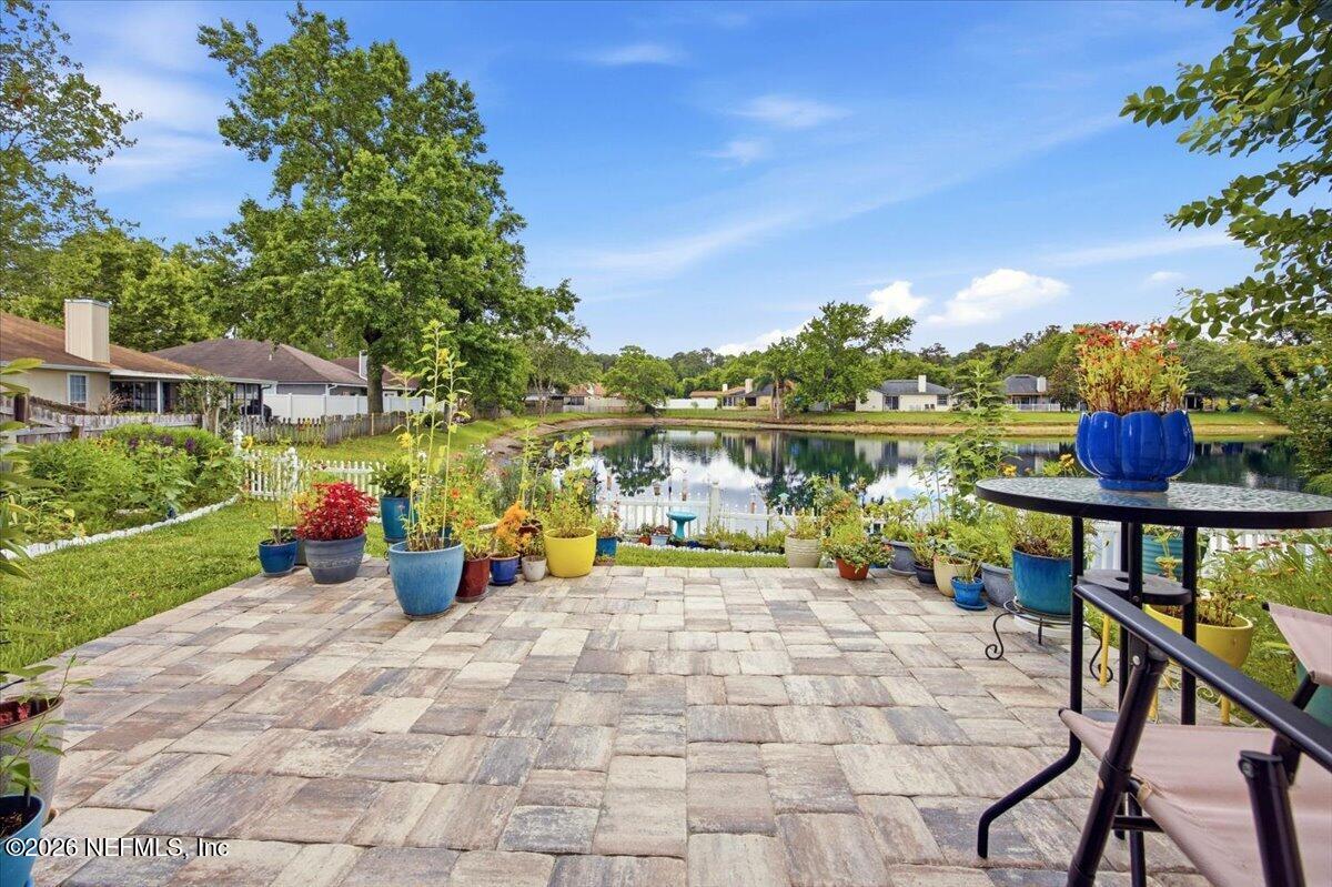 4544 Singletary Road Jacksonville, FL 32257 - Photo 23 of 36 21-Patio Area
