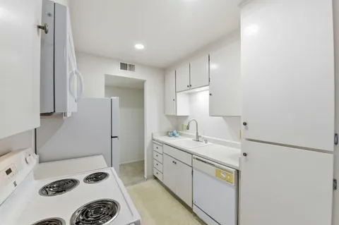 $499,000 | 285 Tradewinds Drive, Unit 6, San Jose, CA 95123