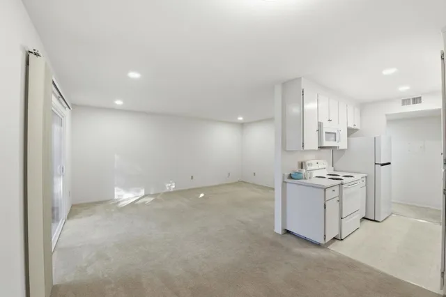 $499,000 | 285 Tradewinds Drive, Unit 6, San Jose, CA 95123