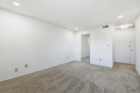 $499,000 | 285 Tradewinds Drive, Unit 6, San Jose, CA 95123