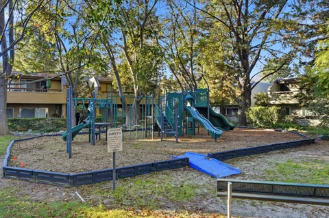 $499,000 | 285 Tradewinds Drive, Unit 6, San Jose, CA 95123