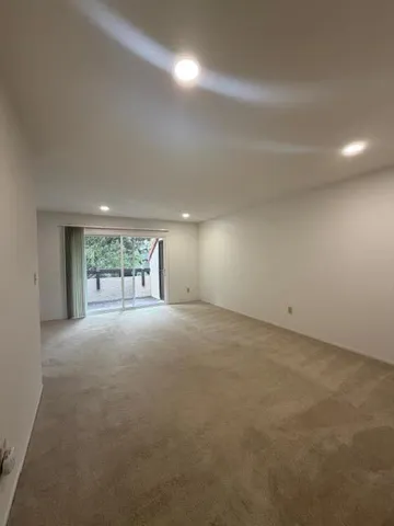 $499,000 | 285 Tradewinds Drive, Unit 6, San Jose, CA 95123